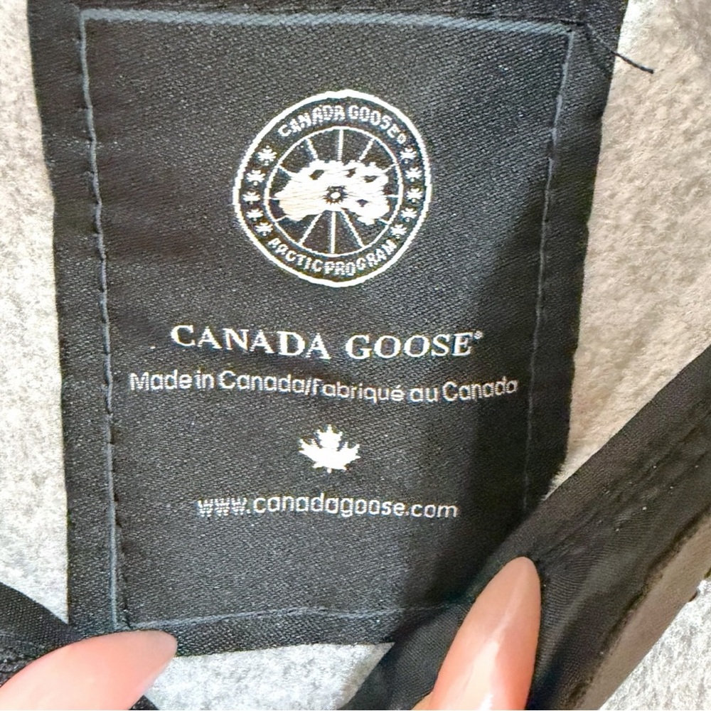Canada Goose Women’s Kind Fleece Chilliwack Bomber Mist Grey Size XL - Picture 3 of 15